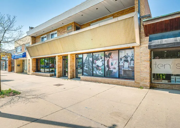 14 Mi To Dtwn Chicago: In Ashburn! Apartment *